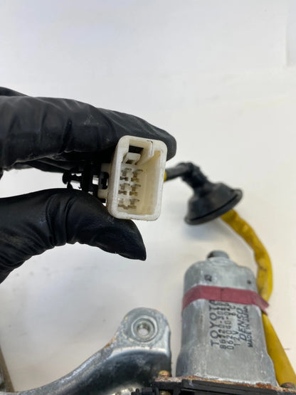 1998-2005 LEXUS GS300 FRONT LEFT SIDE DOOR WINDOW MOTOR REGULATOR 85720-30280