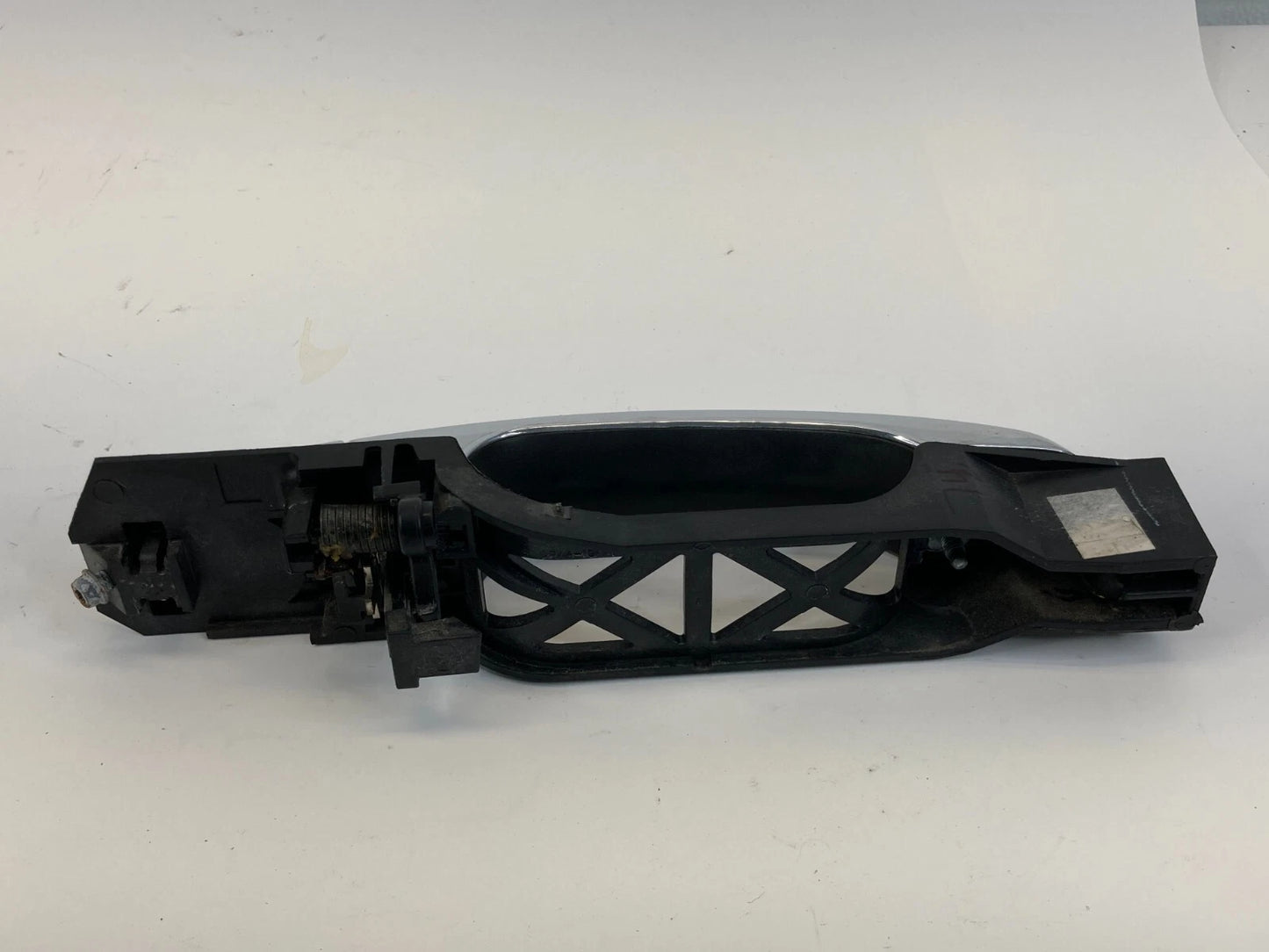 08-17 BUICK ENCLAVE 07-16 GMC ACADIA REAR LEFT EXTERIOR DOOR HANDLE 15786207 OEM