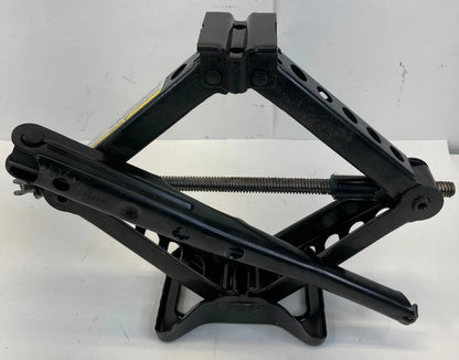 2007-17 JEEP COMPASS PATRIOT SPARE TIRE JACK LIFT TOOL KIT LUG WRENCH 05105920AA