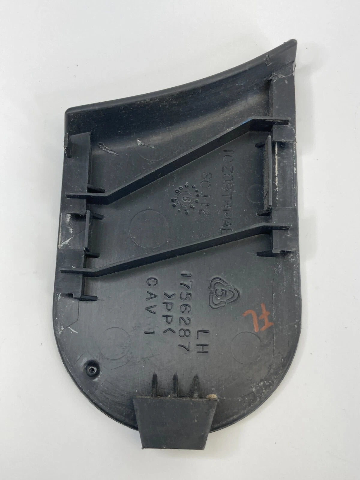 2009-2013 DODGE JOURNEY FRONT LEFT SIDE SEAT TRACK COVER CAP TRIM 1756287