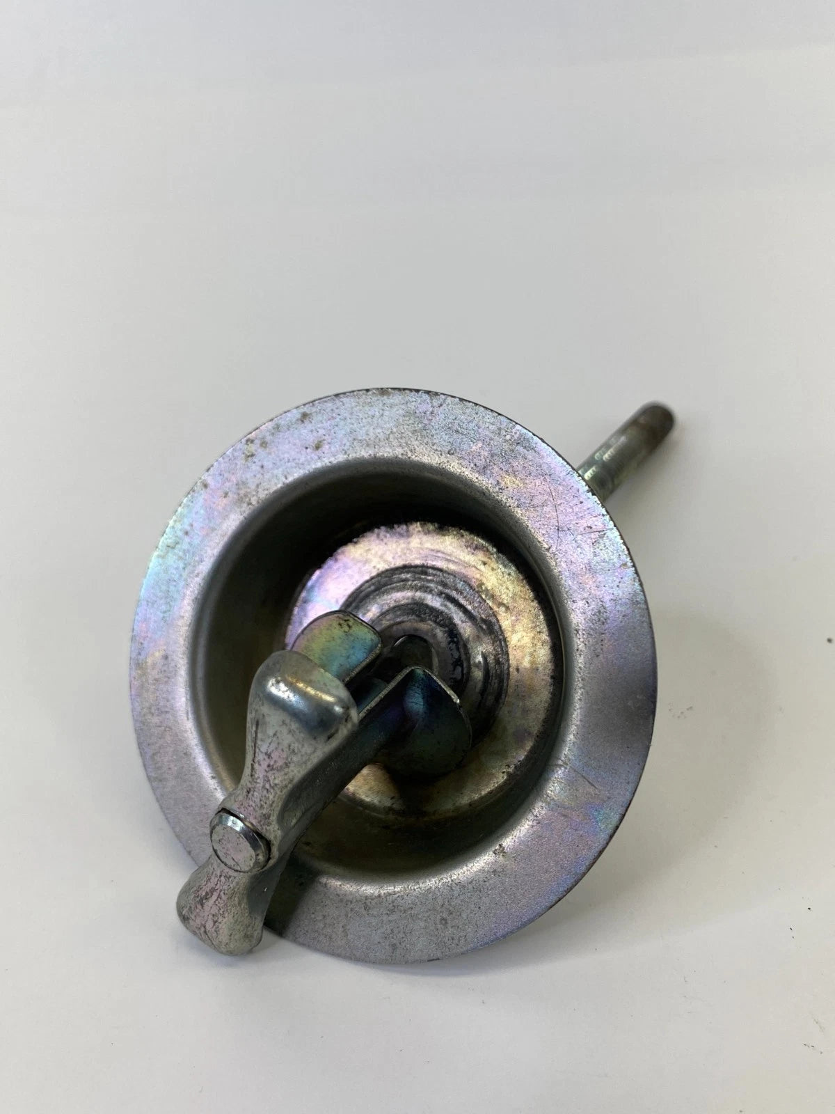 2003-2008 TOYOTA COROLLA SPARE TIRE WHEEL HOLD DOWN BOLT SCREW RETAINER