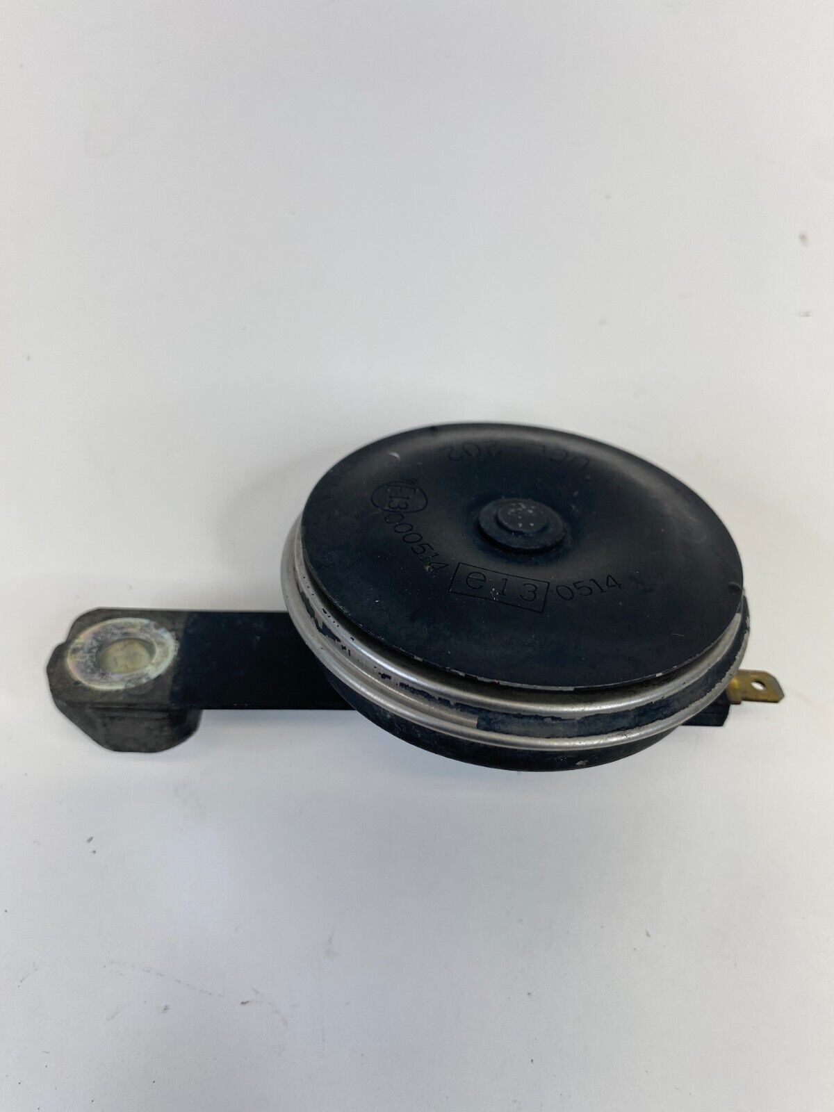 2013-2019 Nissan Sentra Horn Tone Alarm Signal Siren Note E13-000514