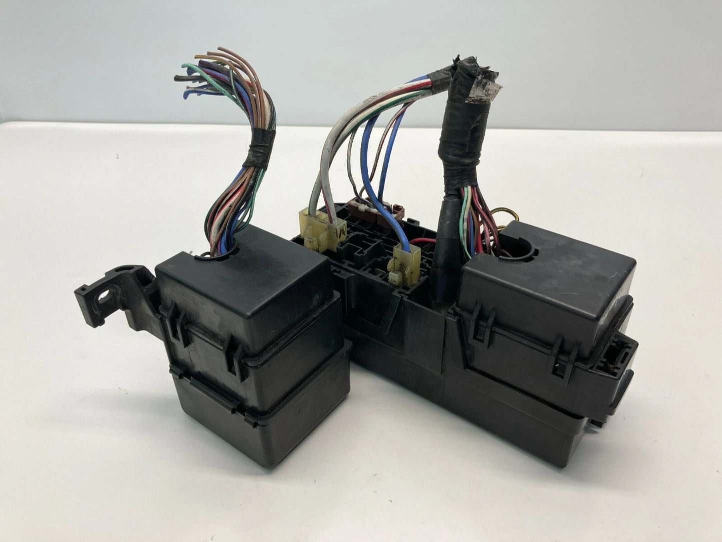 2005 SUZUKI AERIO SEDAN 2.3L AT FUSE BOX RELAY BLOCK COVER 36738-54GC