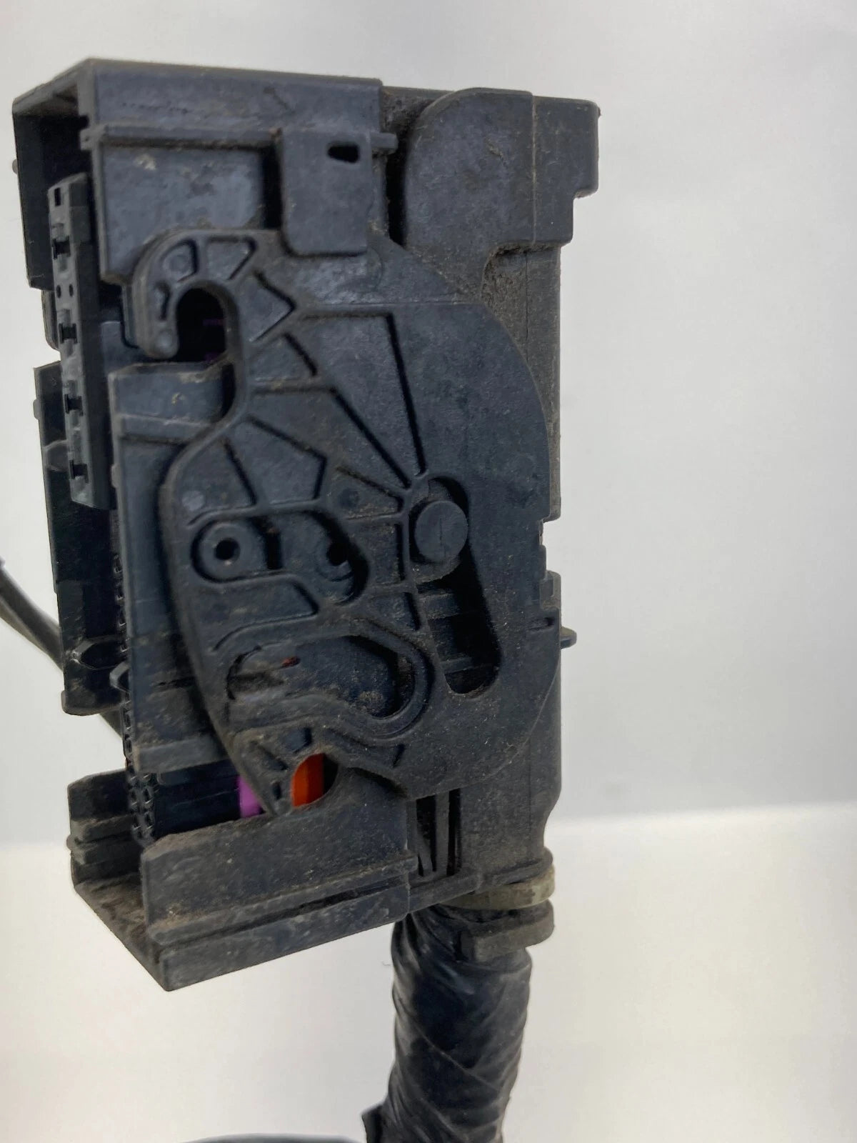 2007-2010 NISSAN ALTIMA 2.5L AT ABS ANTI LOCK BRAKE PUMP PIG PLUG CONNECTOR OEM