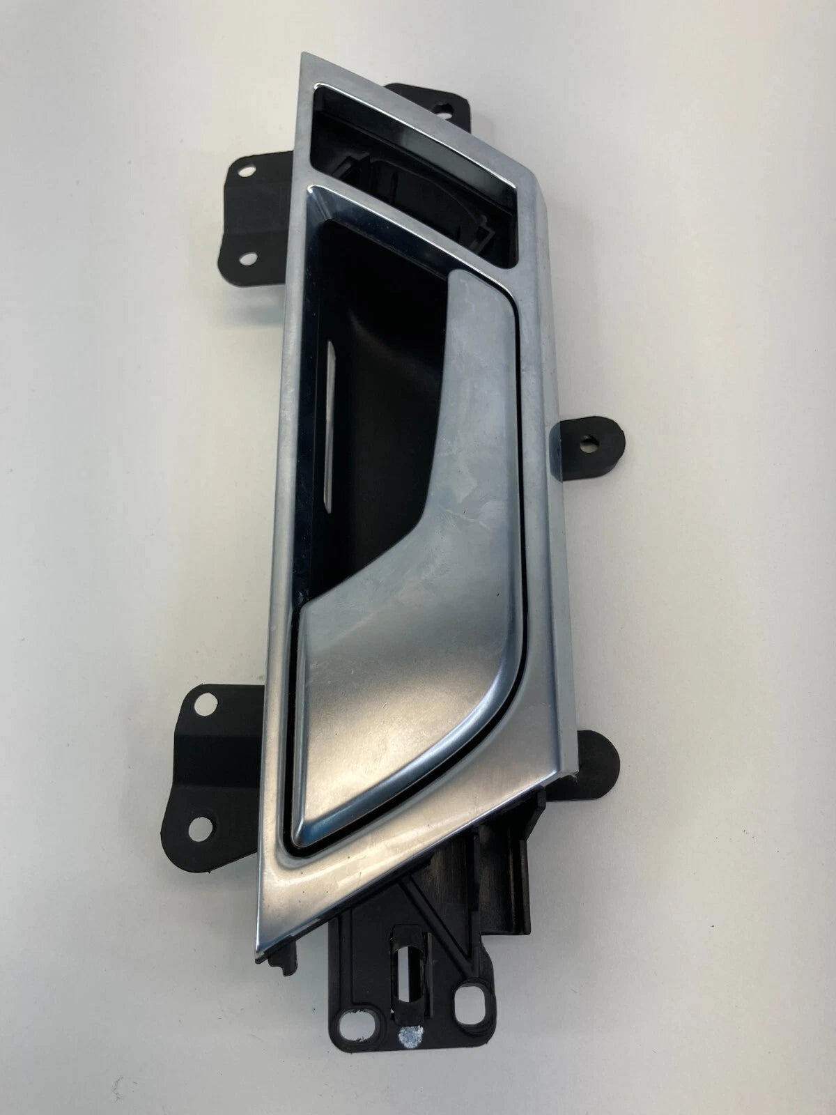 05-11 AUDI A6 QUATTRO REAR LEFT SIDE INNER DOOR HANDLE W/ BEZEL 4F0839019E OEM