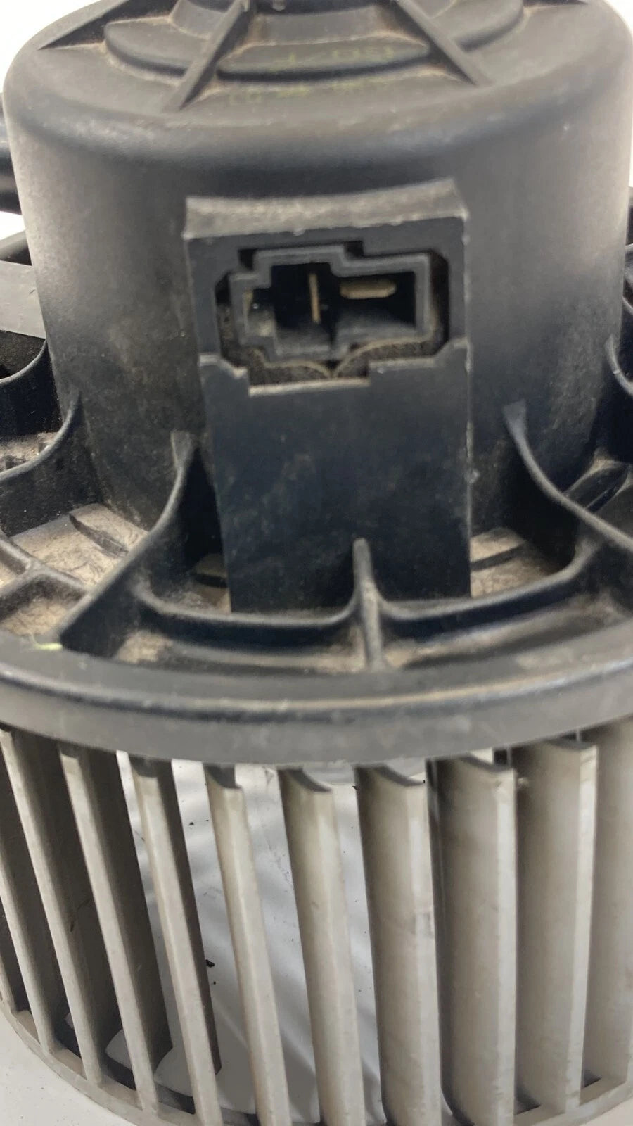 2002-2005 KIA SEDONA 3.5L V6 AC HEATER BLOWER MOTOR FAN ASSEMBLY HVAC OEM