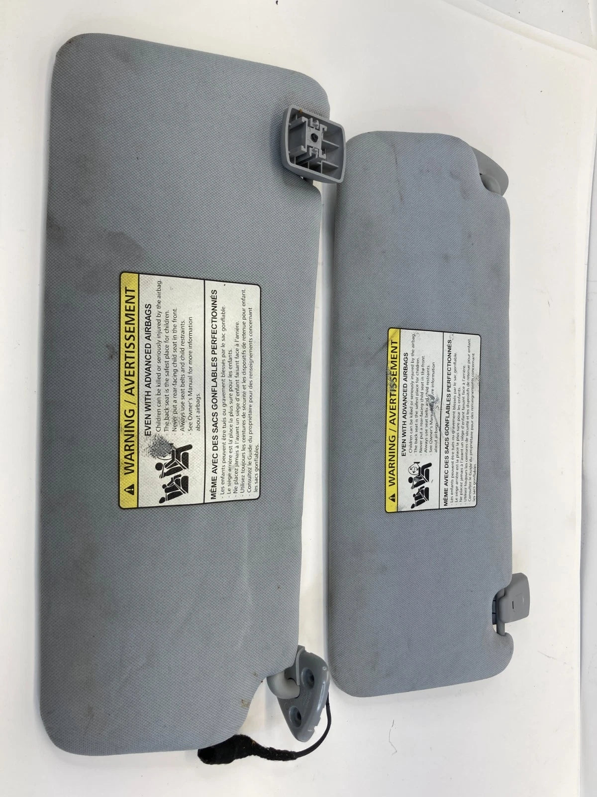 2009-2015 JAGUAR XF SUN VISOR PAIR SET DRIVER PASSENGER SUNROOF VERSION OEM