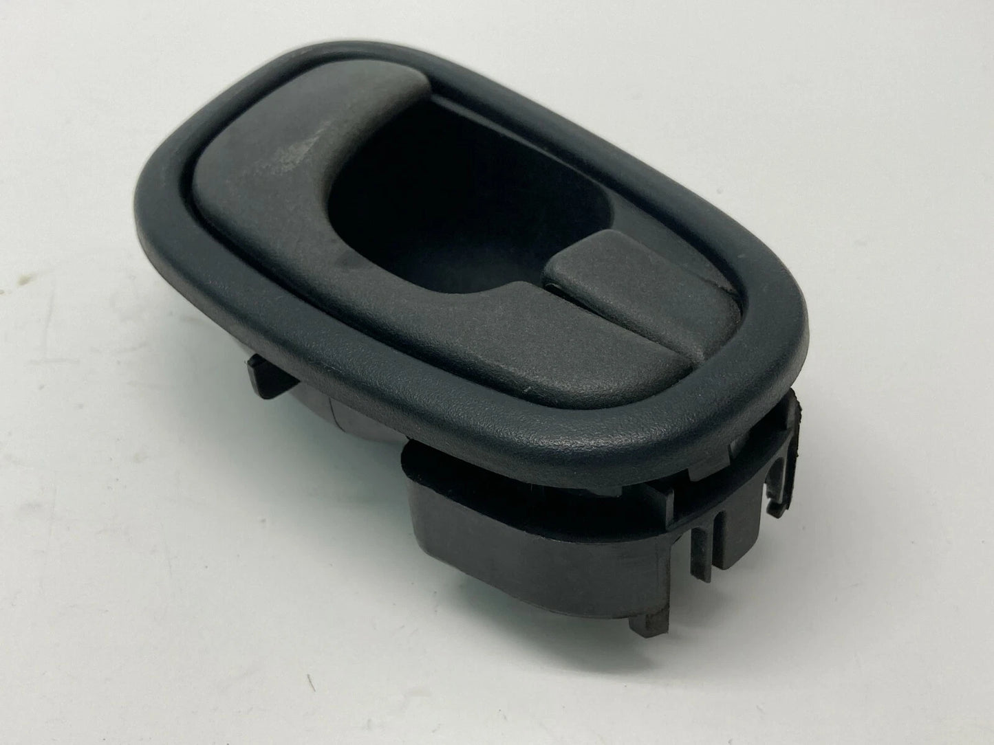 1999-2002 DAEWOO LANOS REAR RIGHT PASSENGER SIDE INTERIOR INNER DOOR HANDLE OEM