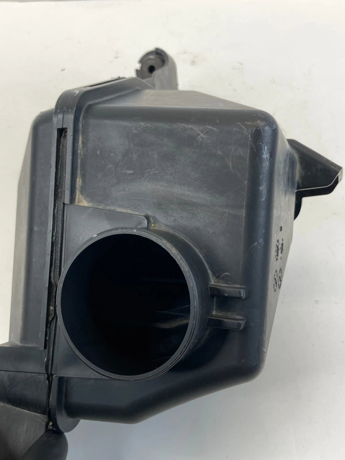 2011-2017 HONDA ODYSSEY 3.5L ENGINE AIR FILTER CLEANER INTAKE HOUSING BOX OEM