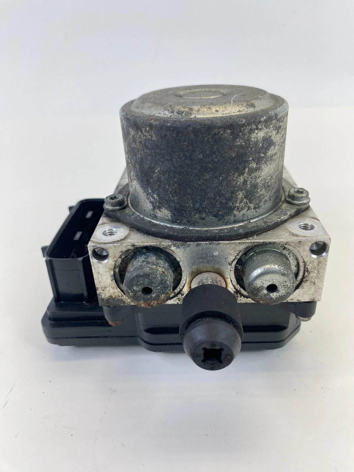 14 15 Nissan Rogue Select 2.5L L4 CVT AT ABS Anti Lock Brake Pump 47660-JM14A