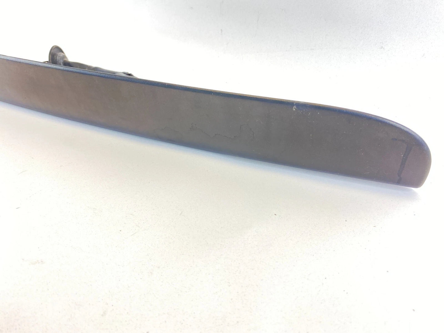01-05 DODGE GRAND CARAVAN REAR LICENSE PLATE LIGHT FILLER MOULDING 04857231AE