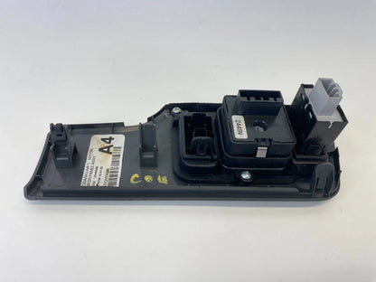 2005-2010 HONDA ODYSSEY SLIDING DOOR TRUNK RELEASE SWITCH BEZEL OEM 7720ASHJA411