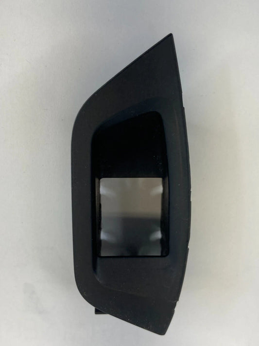 12-19 VOLKSWAGEN PASSAT FRONT LEFT DOOR TRUNK SWITCH BEZEL COVER 561863349 OEM