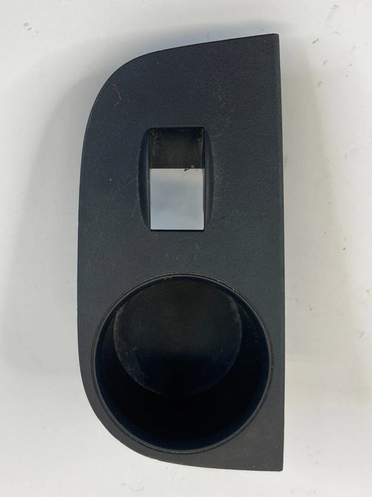 09-17 CHEVROLET TRAVERSE REAR RIGHT SIDE WINDOW SWITCH TRIM ONLY BEZEL 20817823