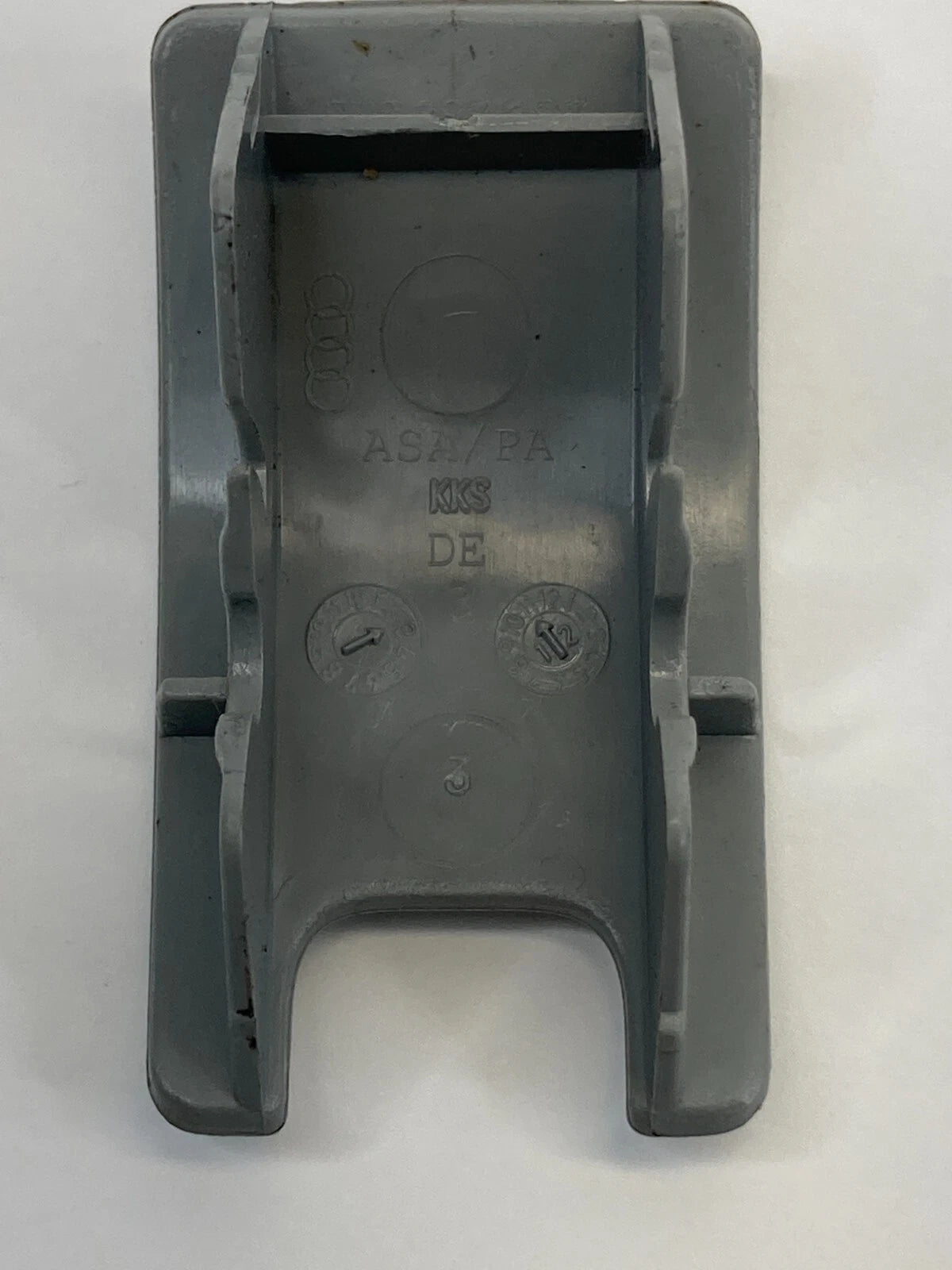 13 14 15 16 AUDI A4 CHILD RESTRAINT ANCHOR PLATE BEZEL HOOK COVER OEM