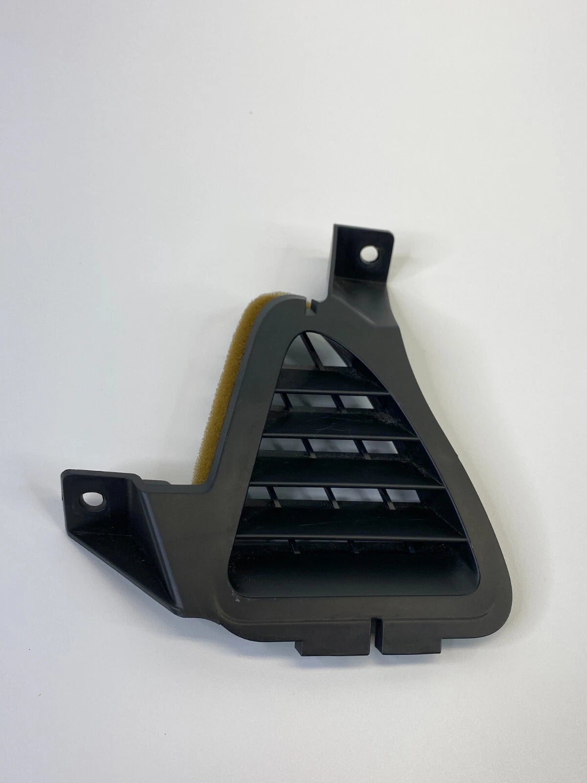 2008-2015 MITSUBISHI LANCER UPPER DASH RIGHT AC DEFROSTER AIR VENT 8030A091