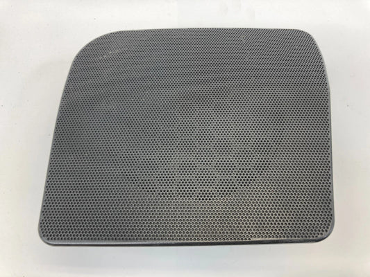 04-06 CADILLAC SRX REAR LEFT BACK SIDE DOOR AUDIO SPEAKER W/ COVER 09354899 OEM