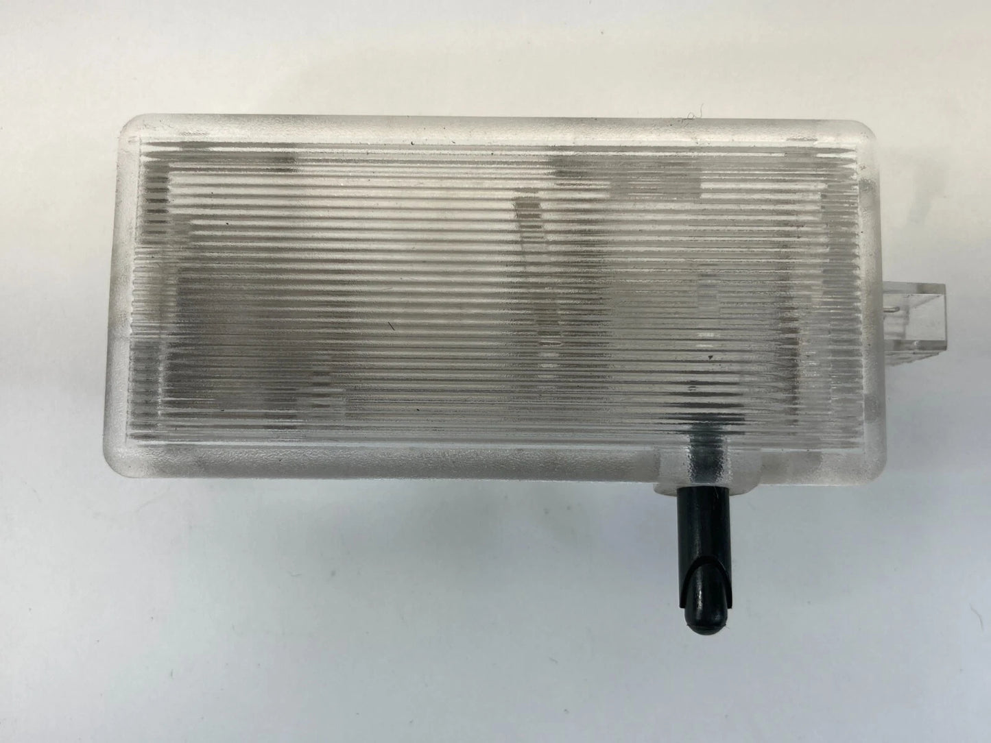 2004-2017 BMW X3 INTERIOR INNER GLOVE BOX COURTESY LAMP LIGHT 63318364920 OEM