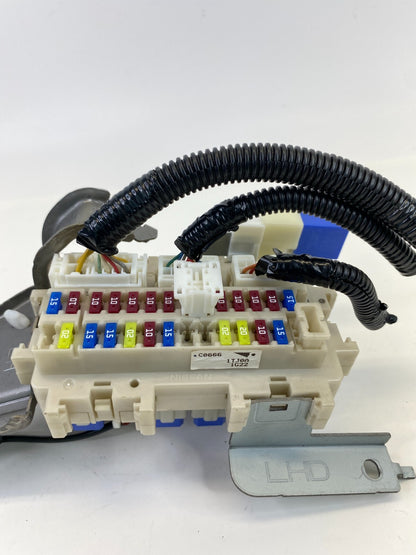 2011 Nissan Murano 3.5L V6 A/T Interior Cabin Fuse Box Relay Junction Block OEM