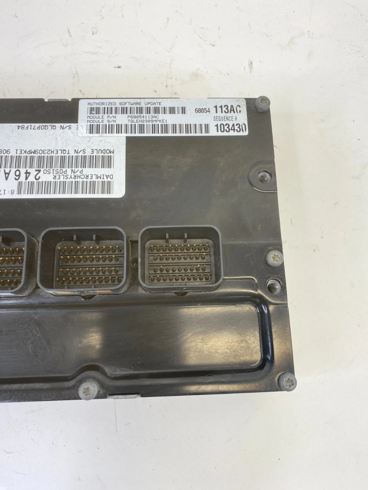 2010 CHRYSLER 300 2.7L V6 24V ENGINE COMPUTER CONTROL MODULE UNIT 68054113AC OEM