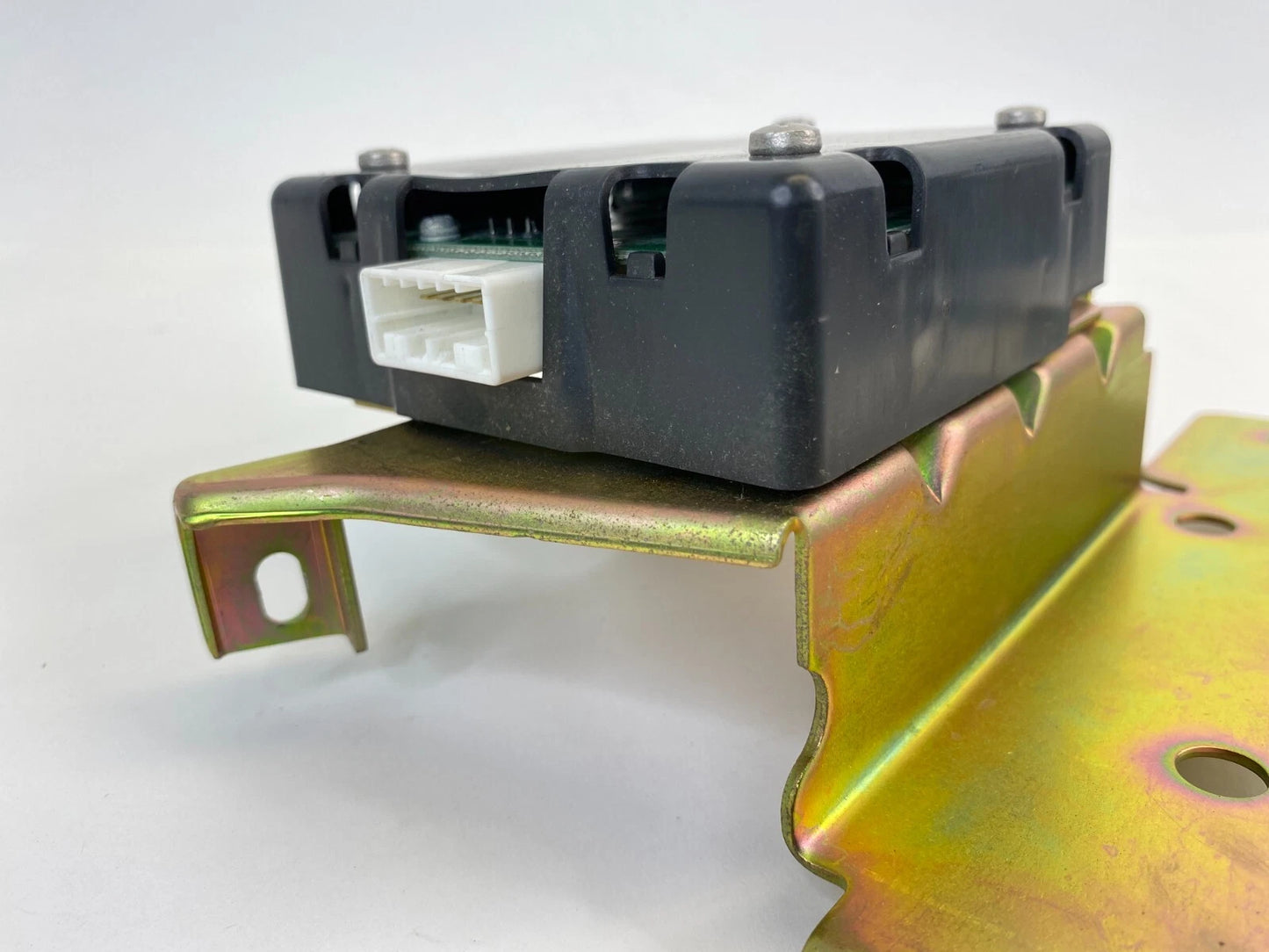 2002 HONDA ODYSSEY OVERHEAD ROOF DVD DISPLAY CONTROL MODULE 860008B15531 OEM