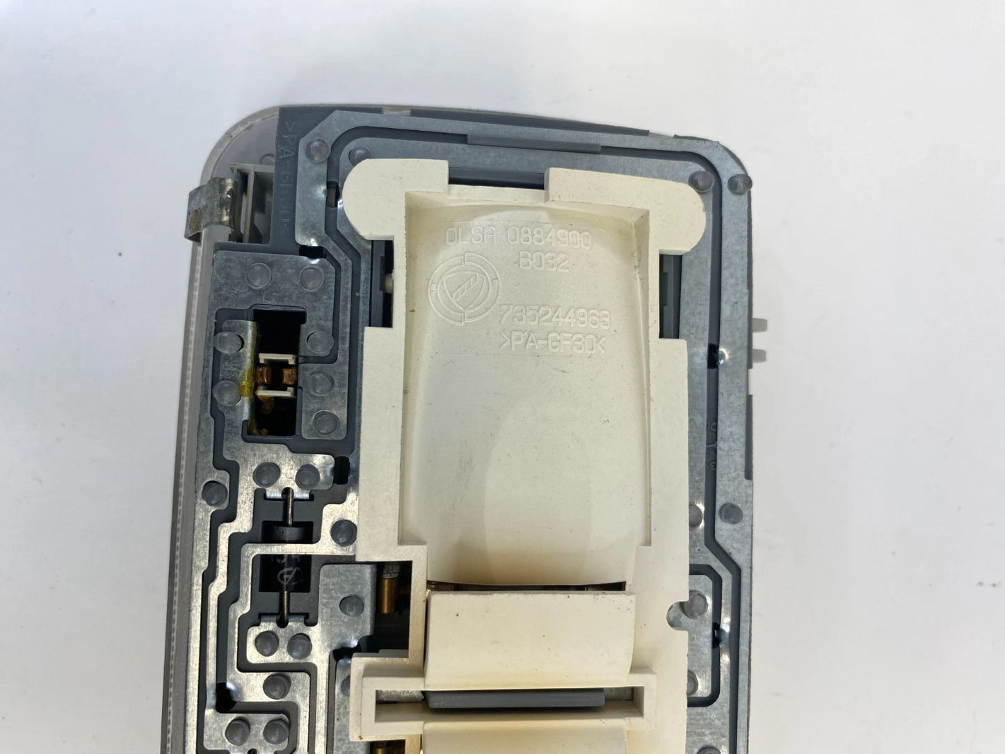 2012-2019 Fiat 500 Front Center Overhead Interior Dome Light Lamp 735244963 OEM