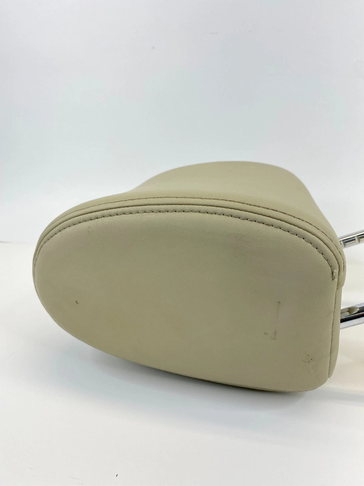 2006-2010 INFINITI M35 FRONT RIGHT PASSENGER SIDE SEAT HEADREST HEAD REST OEM
