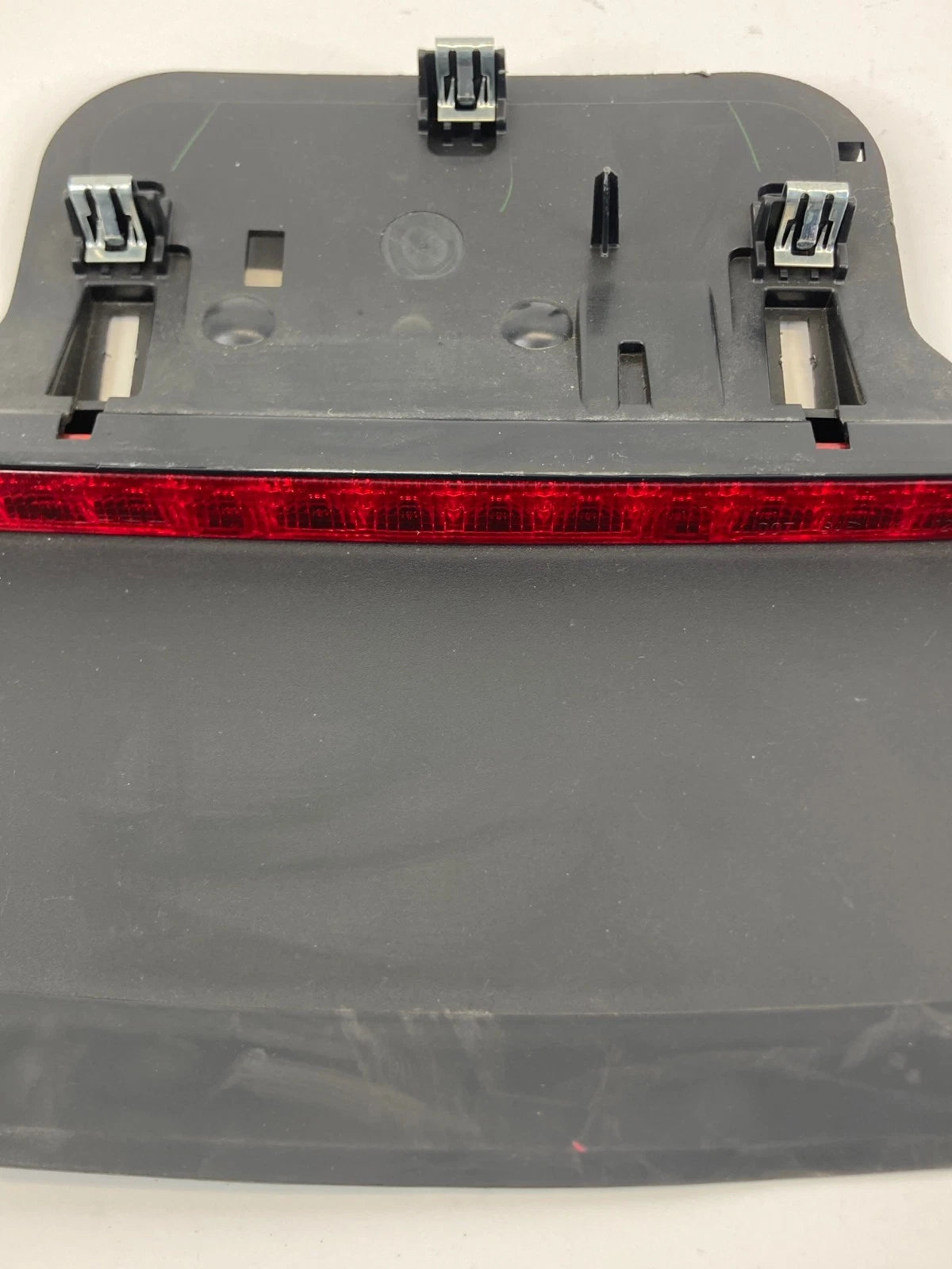 2013-2016 Dodge Dart 3rd Third Brake Stop Light Lamp High Mount 68081398AC OEM