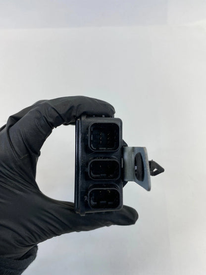 2006 06 MAZDA MPV FRONT SIDE SEAT OCCUPANT SENSOR CONTROL MODULE OEM
