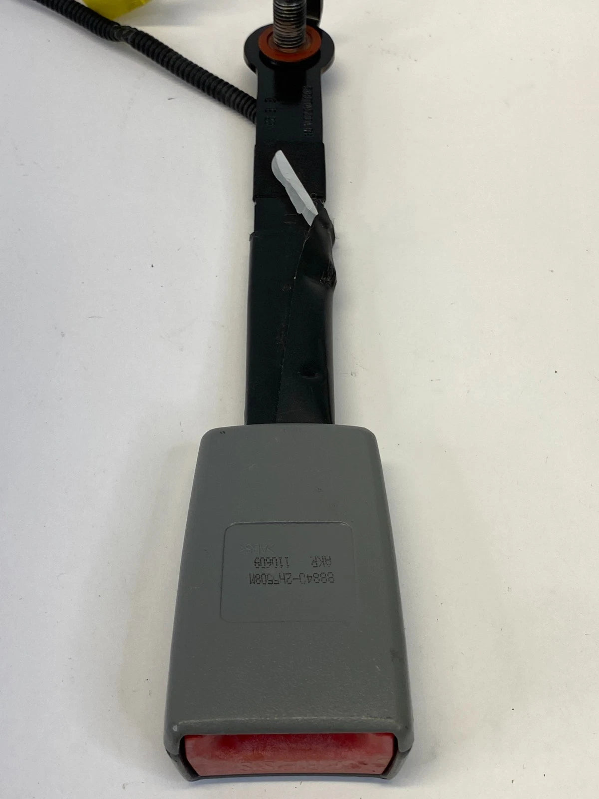 2007-2010 HYUNDAI ELANTRA SEDAN FRONT RIGHT PASSENGER SIDE SEAT BELT BUCKLE OEM
