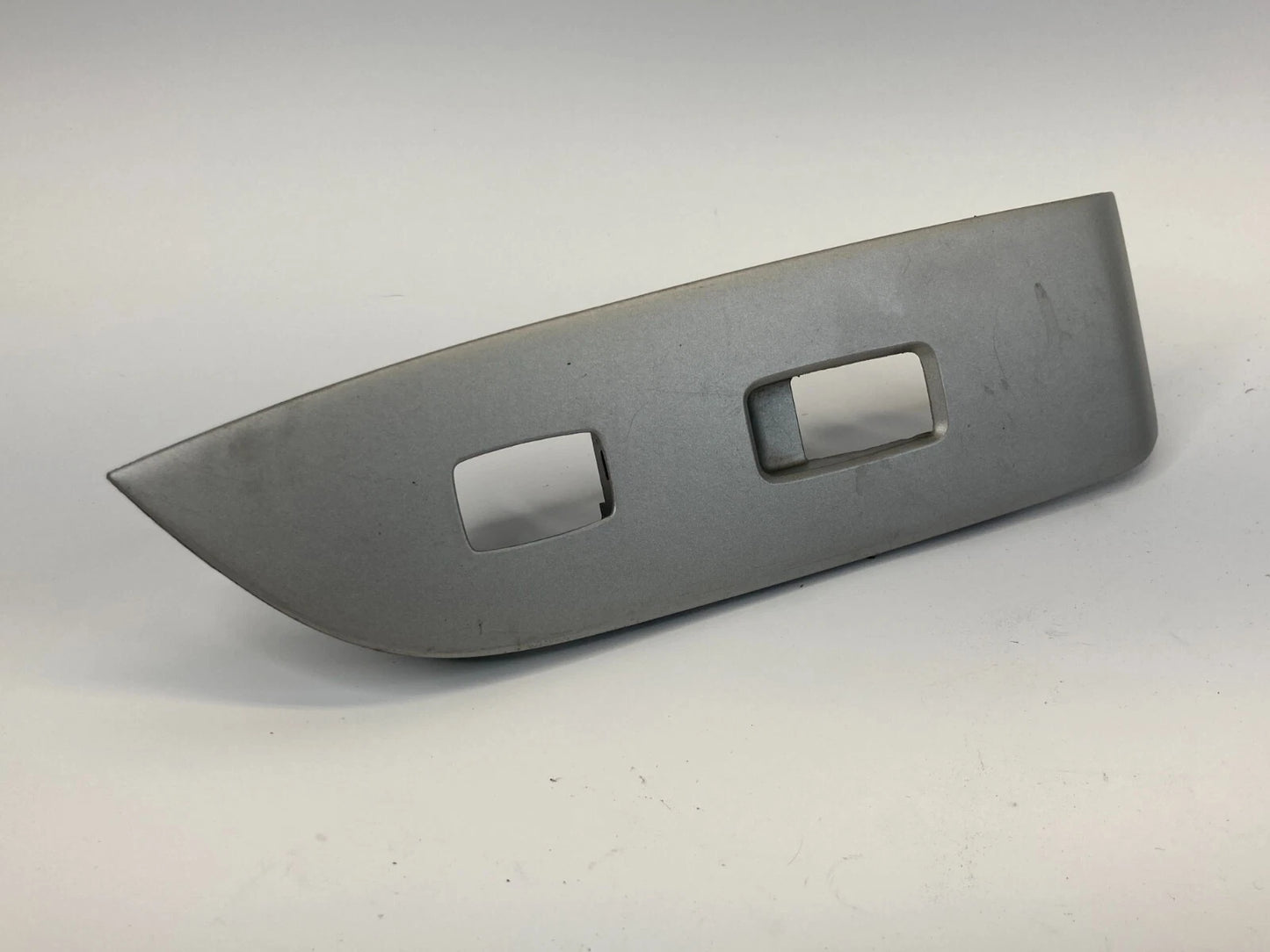 2004-2006 RX330 07-09 LEXUS RX350 FRONT RIGHT WINDOW SWITCH BEZEL 74230-0E010
