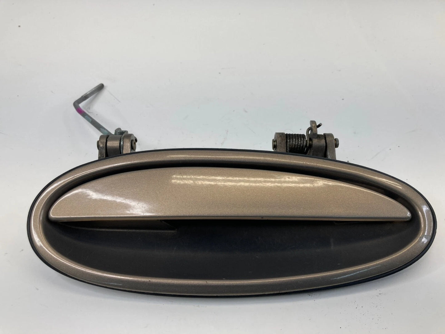 2004-2008 PONTIAC GRAND PRIX REAR RIGHT EXTERIOR DOOR HANDLE ASSEMBLY 10308590
