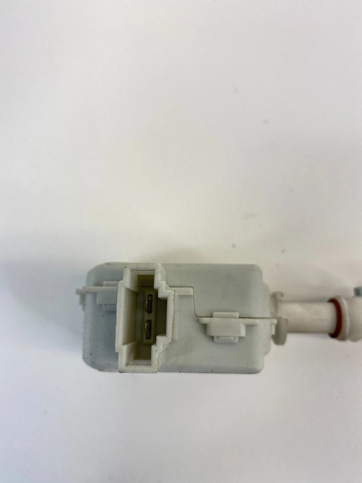 98-05 VOLKSWAGEN PASSAT WAGON FUEL DOOR RELEASE LATCH ACTUATOR OEM 3B0810773B