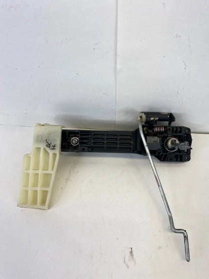 2007-2011 TOYOTA YARIS HATCHBACK FRONT RIGHT PASSENGER SIDE EXTERIOR DOOR HANDLE