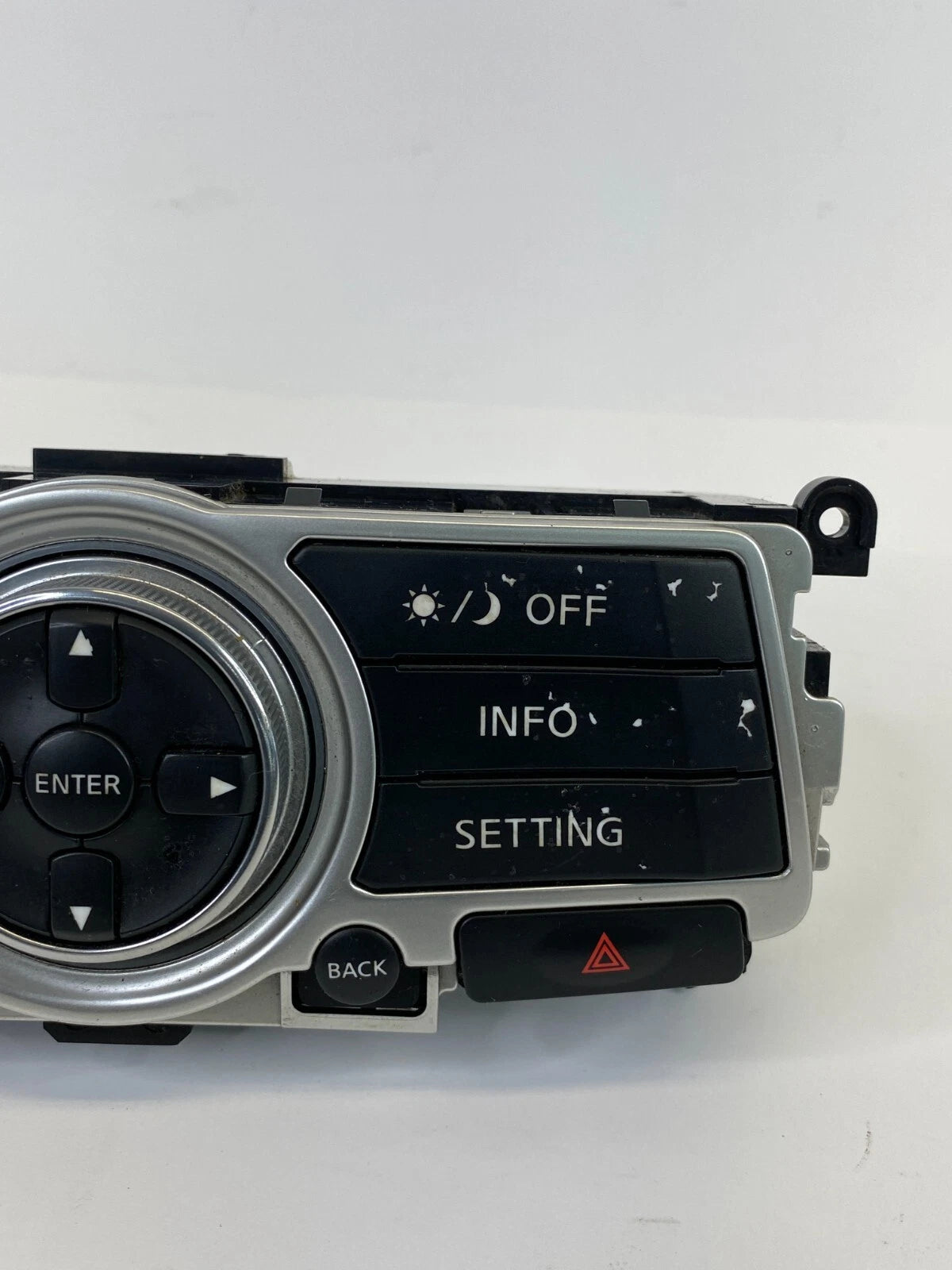 07 08 INFINITI G35 RADIO DISPLAY CONTROL PANEL W HAZARD OEM FACTORY 28395-JK60B