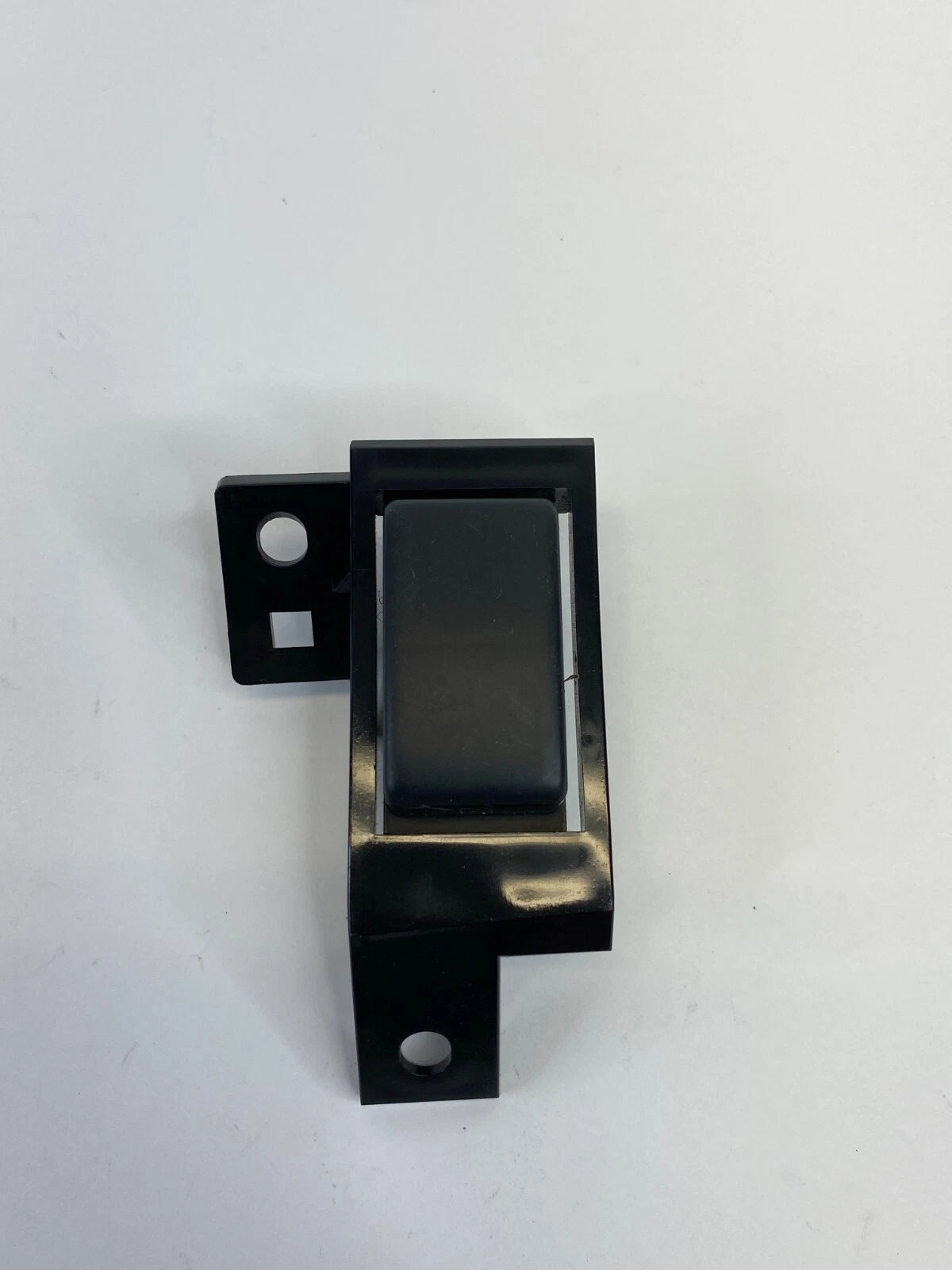 2003-2008 INFINITI G35 SEDAN BLANK MASK HOLE COVER SWITCH BUTTON 68492AX000 OEM