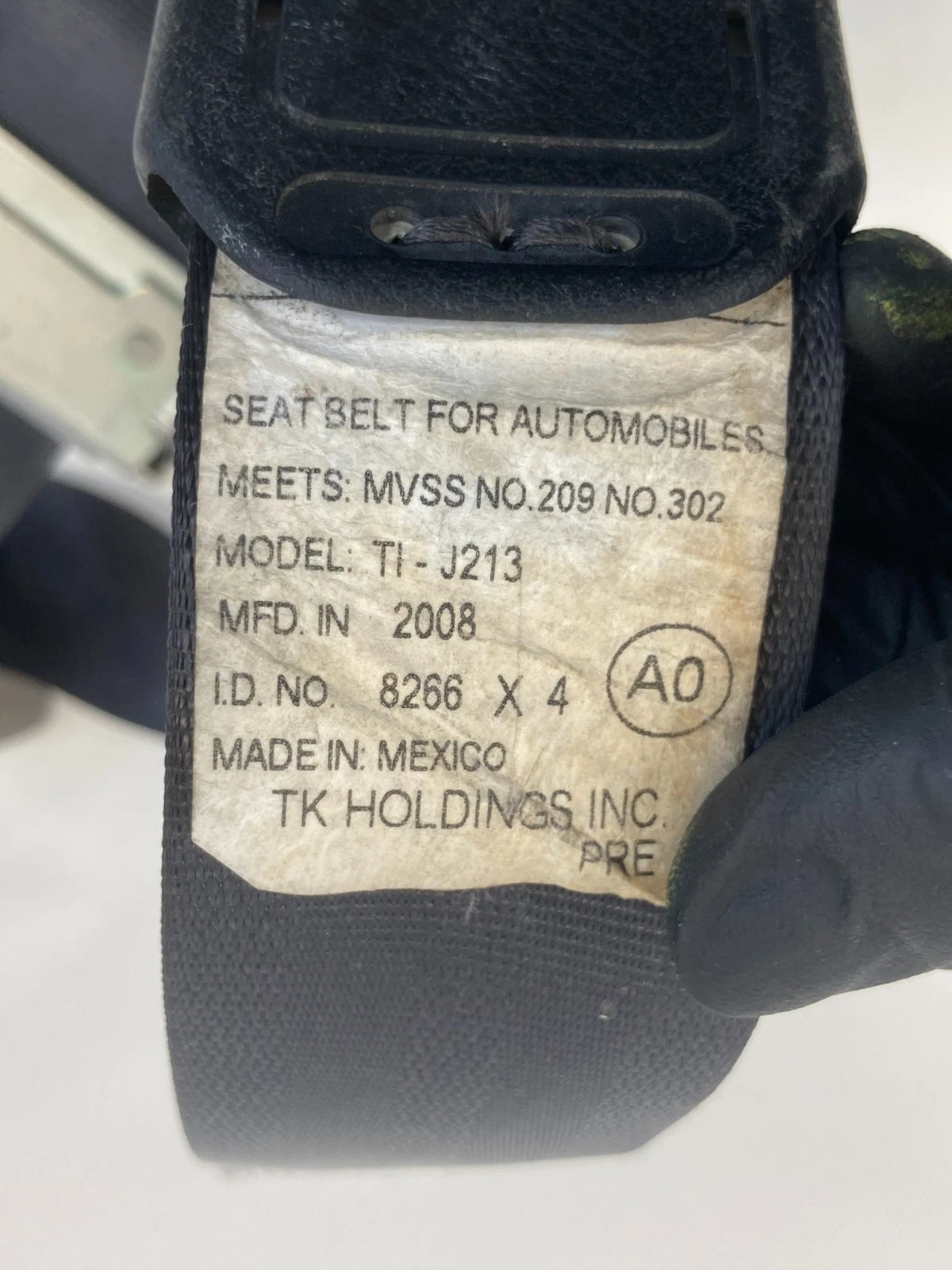 2008-2011 HONDA ACCORD SEDAN FRONT RIGHT PASSENGER SEAT BELT RETRACTOR OEM