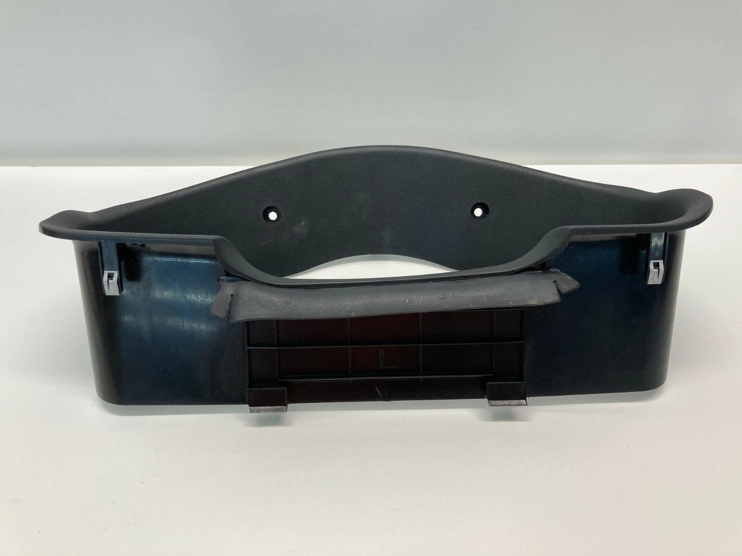2001-2004 HYUNDAI SANTA FE DASH INSTRUMENT CLUSTER SPEEDOMETER BEZEL TRIM OEM