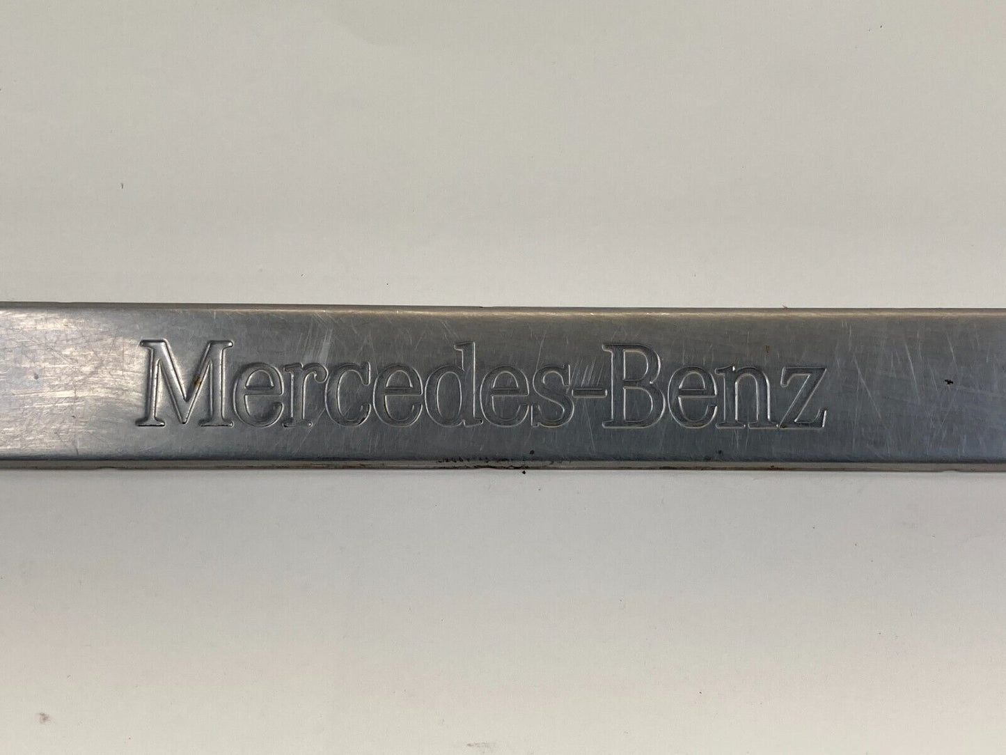 2002 2003 Mercedes-Benz ML 320 Front Left Side Door Scuff Sill Trim Plate OEM