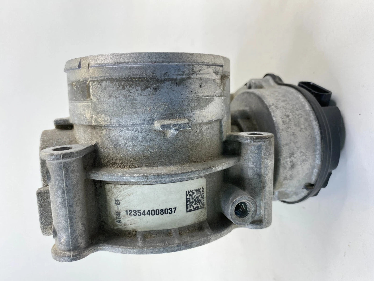 2013-2019 FORD TAURUS 11-18 EDGE 3.5L THROTTLE BODY THROTTLE VALVE AT4E-EH OEM