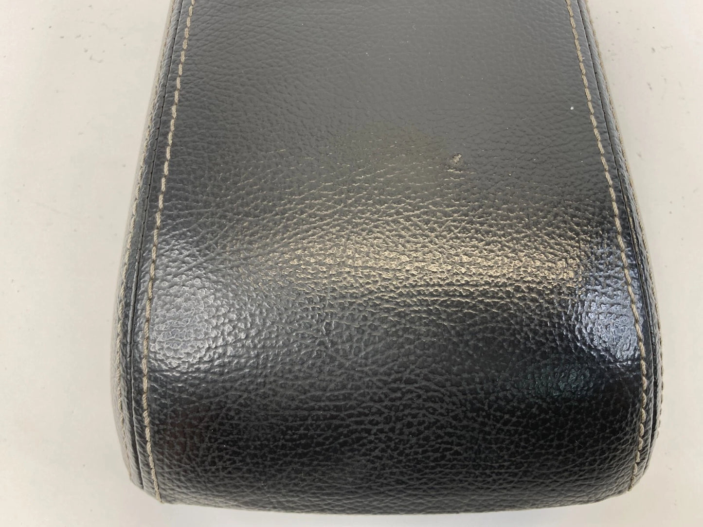 2006-2011 MERCURY MILAN CENTER CONSOLE ARMREST LID COVER STORAGE COMPARTMENT OEM