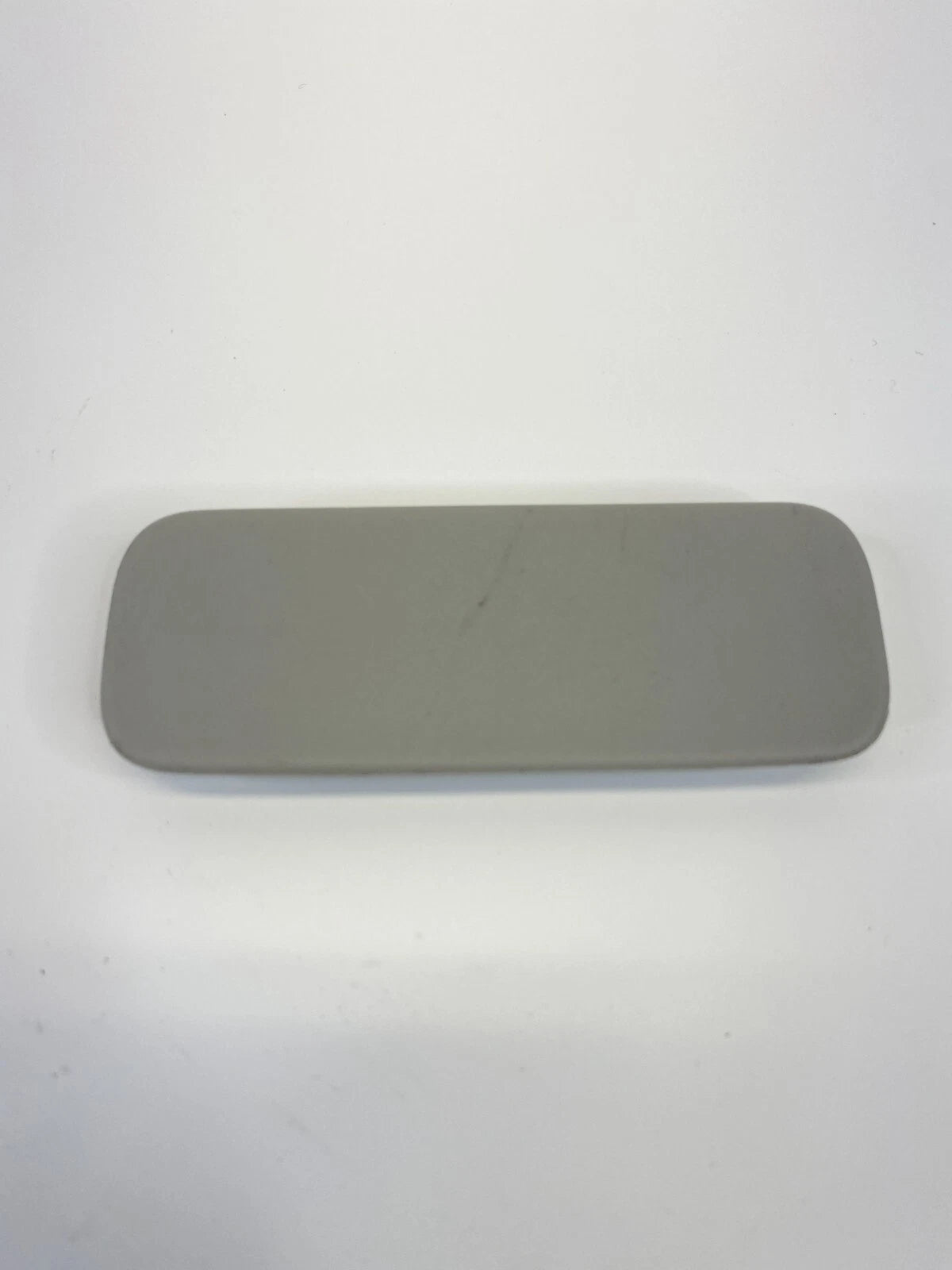 09 10 VOLKSWAGEN ROUTAN FRONT LEFT SIDE INTERIOR DOOR PANEL SCREW TRIM COVER OEM