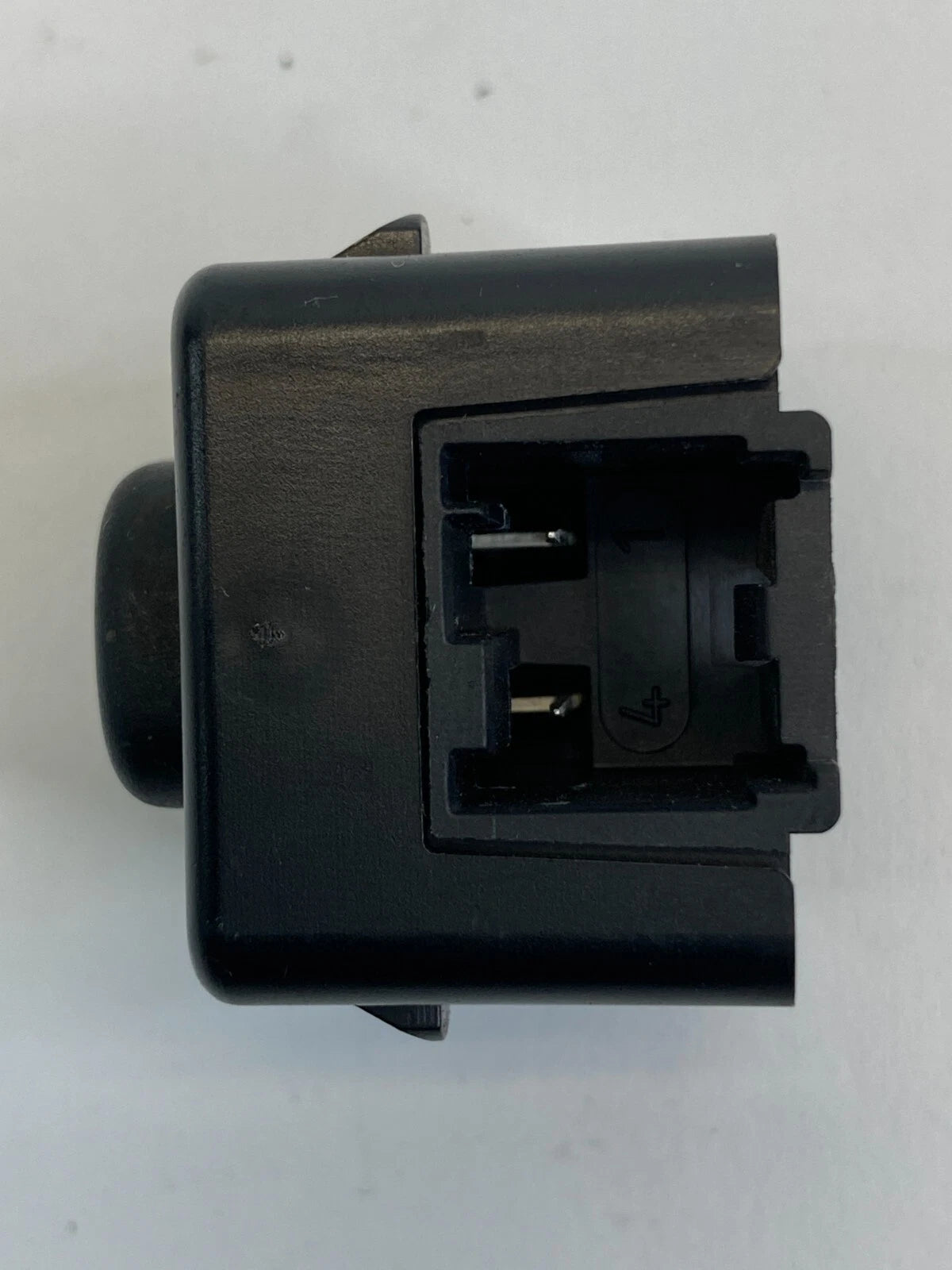 2008-2016 CHRYSLER TOWN & COUNTRY POWER LIFTGATE CONTROL RELEASE SWITCH OEM