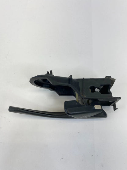 2001-2007 FORD ESCAPE FRONT RIGHT SIDE INTERIOR INNER DOOR HANDLE YL84-7822614