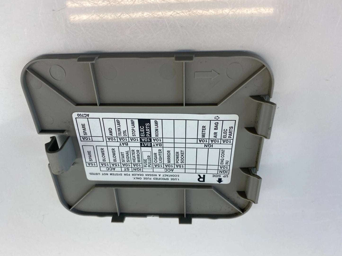 2003-2006 INFINITI G35 FRONT LEFT INTERIOR DASH FUSE BOX COVER LID TRIM OEM