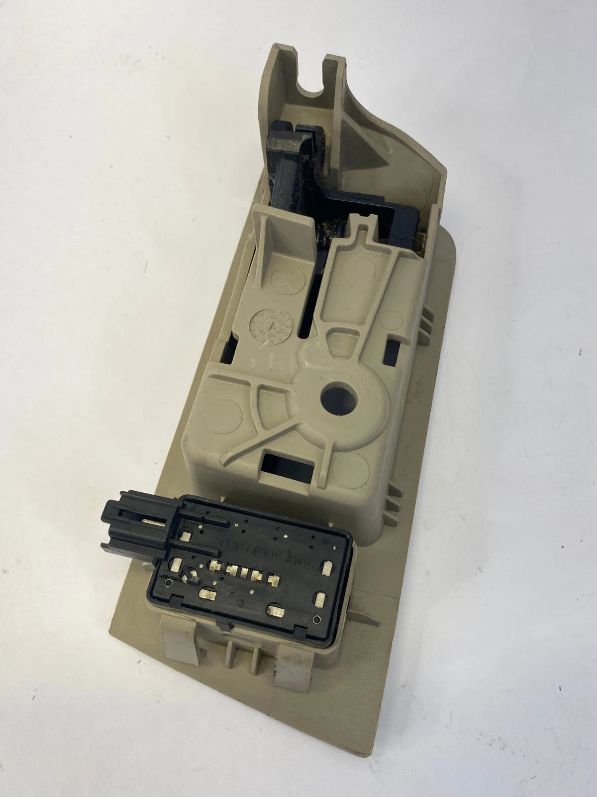 2008-2012 FORD ESCAPE INTERIOR DOOR HANDLE FRONT RH LOCK SWITCHES HOUSINGS OEM