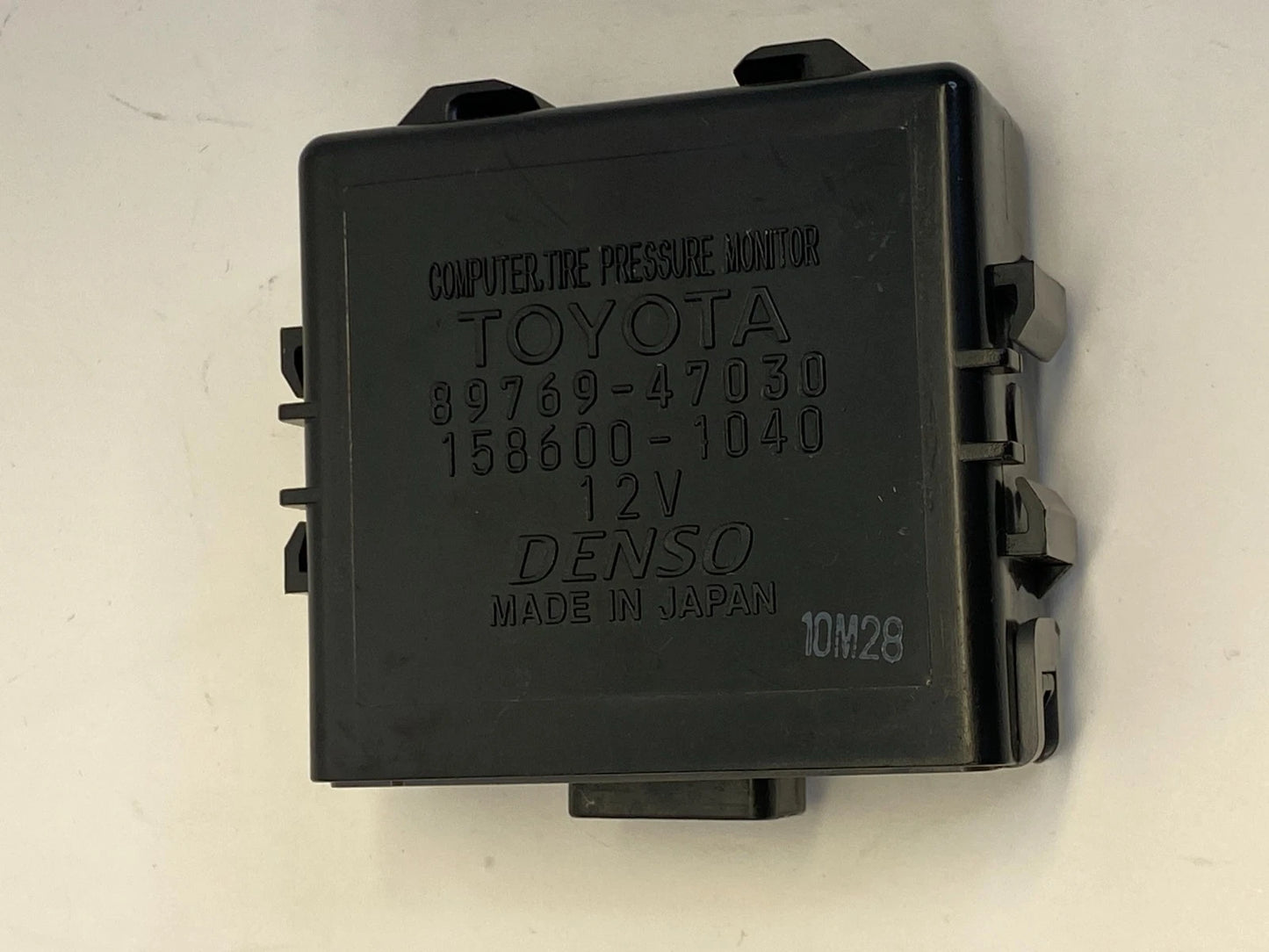 2009-2015 TOYOTA PRIUS TIRE PRESSURE MONITOR SYSTEM TPMS COMPUTER OEM 8976947030