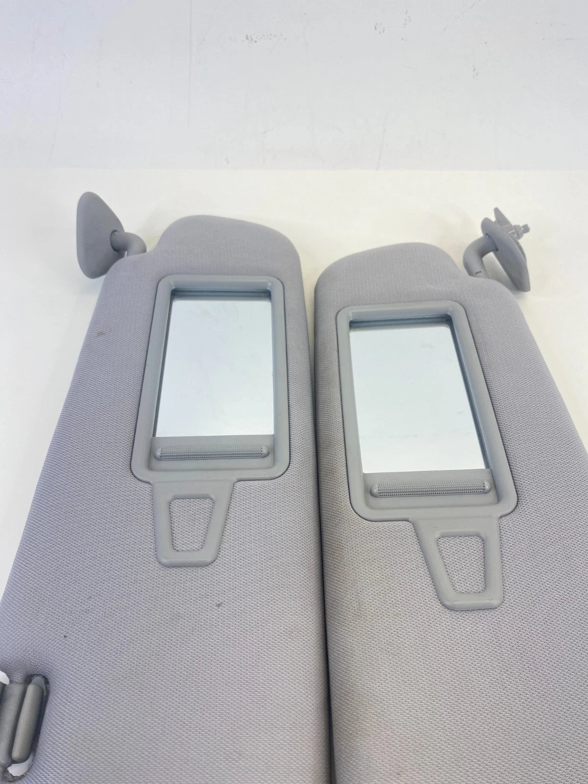 11-14 Hyundai Sonata Sunvisor Left Driver & Right Passenger Sun Visor Set Pair