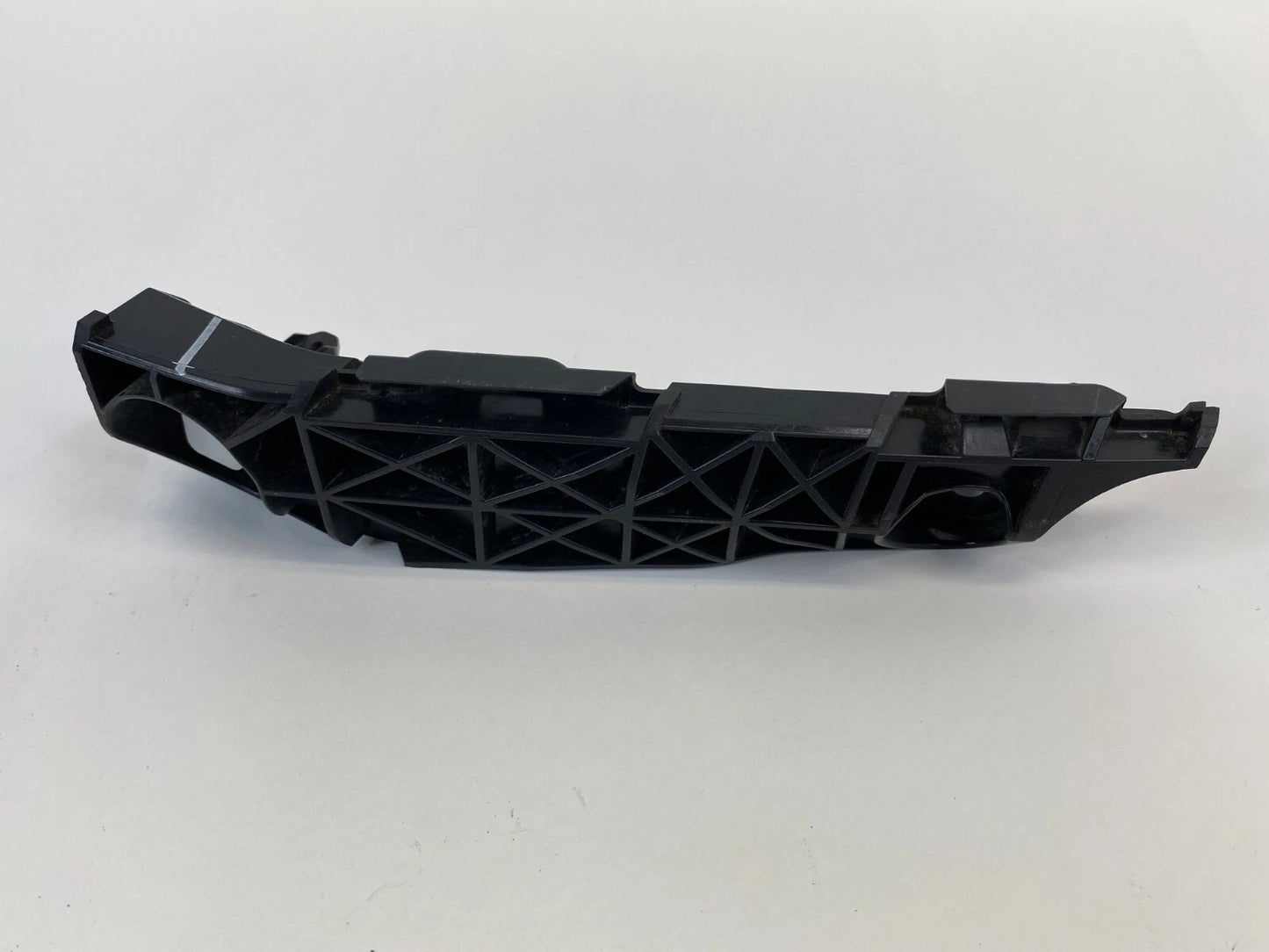 2006-2012 TOYOTA RAV4 FRONT RIGHT BUMPER BRACKET RETAINER COVER STAY 52535-0R010