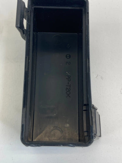 2012 INFINITI G37 SEDAN 3.7L A/T SMALL FUSE RELAY BOX FUSEBOX COVER CAP LID OEM